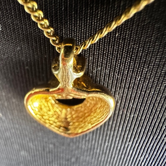 Christian Dior CD in Necklace: in Heart with Rhinestone - Picture 7 of 14